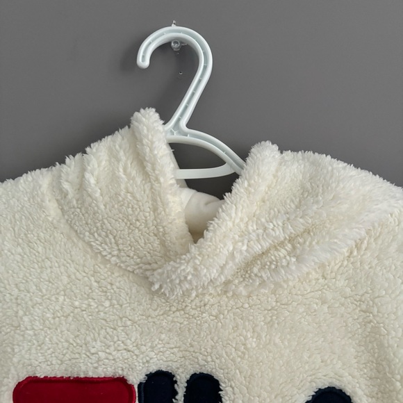 FILA Size XL White, Black, and Red Fluffy Unisex Kids Hoodie - Picture 3 of 12